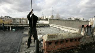 Капитальный ремонт многоэтажки в Ставрополе сделан только по словам чиновников