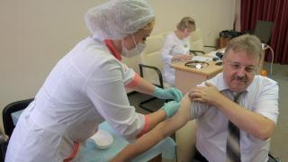 Прививки против гриппа начали делать жителям Ставрополья