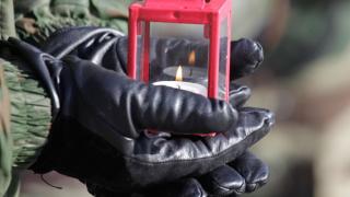 В Буденновском музее зажгли свечи в честь земляков, погибших в Чечне
