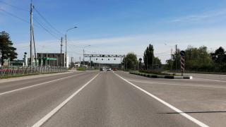В Кочубеевском округе ремонтируют участок региональной дороги