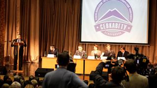 Руководители милицейских ведомств Ставрополья и Чечни нашли общий язык со студентами