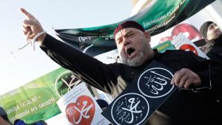 Антикарикатурный митинг в защиту пророка Мухаммеда провели в Грозном