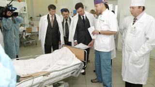 Лечение пострадавших при взрыве в Ставрополе проверил губернатор Гаевский