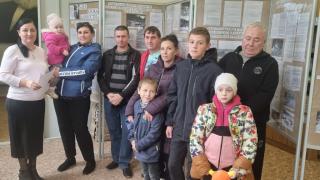 На Ставрополье для вынужденных переселенцев организовали фотодокументальную выставку