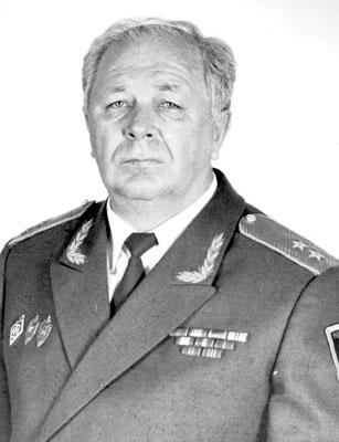 Генерал-лейтенанту налоговой полиции Евгению Федорову исполняется 70 лет
