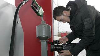 Каждая третья ставропольская автозаправка продает некачественное топливо