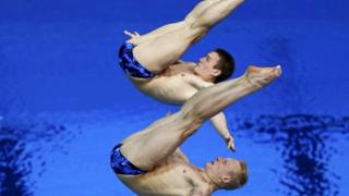 Прыгуны в воду Кузнецов и Захаров «размялись» перед соревнованиями в Лондоне и Рио-де-Жанейро