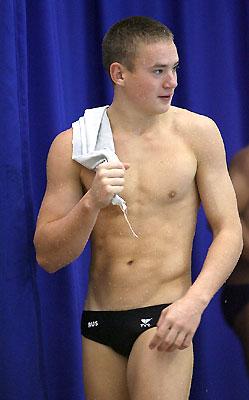 Евгений Кузнецов на чемпионате России по прыжкам в воду получил 3 медали