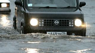Дождь подтопил низинные части города Ставрополя