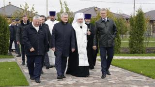 Полпред президента в СКФО и глава Ставрополья приняли участие в освящении храма