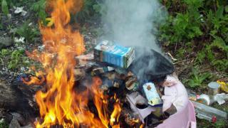 Поджигатели мусора мешают жителям села Спицевка дышать свежим воздухом