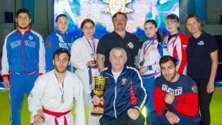 Рукопашники из Ставрополя привезли награды Кубка России