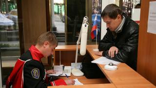 Казаки вместо привычных охранников встретили сотрудников мэрии Ставрополя