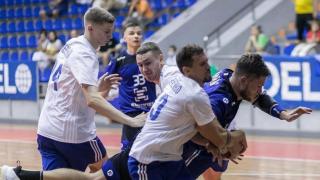 Глава Ставрополья поздравил гандболистов «Виктора» с первой победой в сезоне
