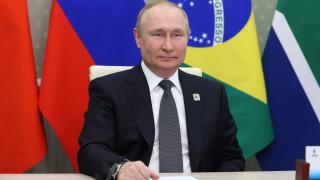 Владимир Путин принимает поздравления с юбилеем
