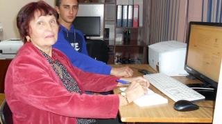 В Невинномысске с 2010 года почти 900 пенсионеров освоили компьютер