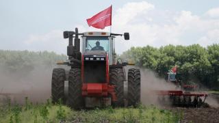 День поля на Ставрополье отметили выставкой и тест-драйвом сельхозтехники