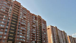 В многоэтажке Ставрополя 18-летняя девушка умерла от отравления наркотиками