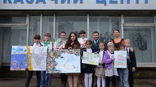 Остановки Ставрополя украсят детскими плакатами
