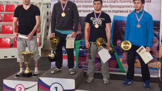 Ставропольский спортсмен выиграл Кубок губернатора Кубани по вольной борьбе