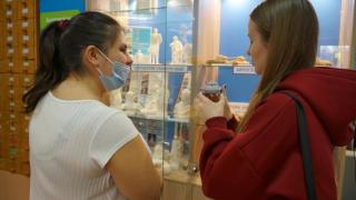Уникальная тактильная выставка 3D моделей объектов культуры открылась в Ставропольской библиотеке