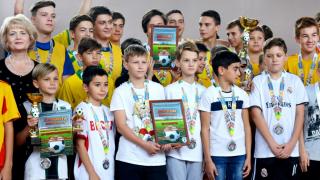 В Невинномысске наградили победителей Школьной футбольной лиги