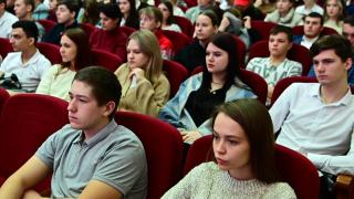 Школьникам Будённовского округа презентовали вузы партнеров ООО «Ставролен»