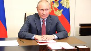 Владимир Путин: «Украину превращают в какую-то анти-Россию»
