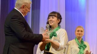 «Учитель года – 2017» и лучший воспитатель Ставрополя получили награды