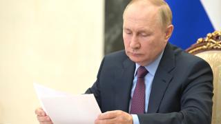 Владимир Путин: Маткапитал можно потратить на оплату частного образования
