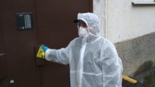 Ставропольцы следят за проведением дезинфекции в подъездах многоквартирных домов
