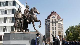 Памятник казакам-хопёрцам открыт к 240-летию Ставрополя