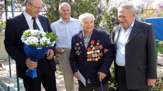 Ветерана Павла Мусорина из Дивного поздравили с 90-летием