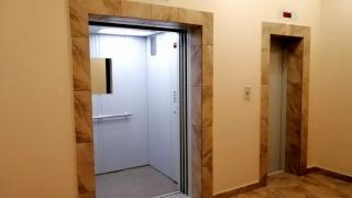 В Ставропольских многоэтажках идет замена лифтов