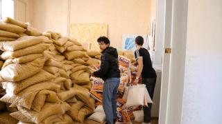 В Будённовске собрали ещё 10 тонн продуктов для беженцев