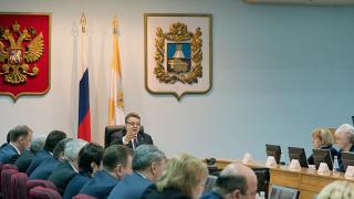 Губернатор Владимиров призвал чиновников участвовать в субботниках