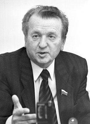 Анатолий Коробейников – член Совета Федерации, доктор философских наук