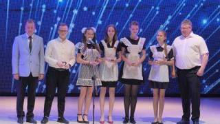948 ставропольских выпускников получили «золотые» медали