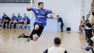 Ставропольские гандболисты добыли вторую победу подряд