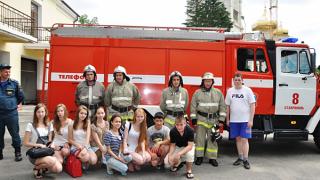 Ставропольские пожарные проводят экскурсии для школьников