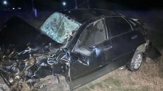 В Новоселицком округе в перевернувшемся автомобиле погиб водитель