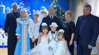В детском центре Кировского округа побывал первый зампред правительства СК Андрей Хлопянов