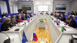 Послание президента Путина обсудили депутаты «Единой России» в краевой Думе