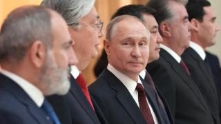 Владимир Путин: Экономический и финансовый суверенитет государств СНГ укрепился