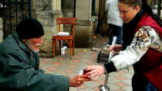 На КМВ проходит акция «Маршрут милосердия» для бездомных и малоимущих