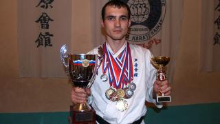 Андрей Гольтяпин из Зеленокумска не проиграл ни одного боя на ЧМ по карате в Сербии