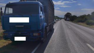Легковушка и грузовик столкнулись в Георгиевском округе Ставрополья