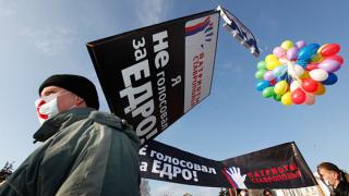 Снова митинг: в Ставрополе «послание» к власти написали на воздушных шарах