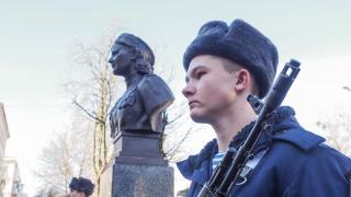 В Ставрополе открыт памятник командиру легендарных «ночных ведьм» Евдокии Бершанской