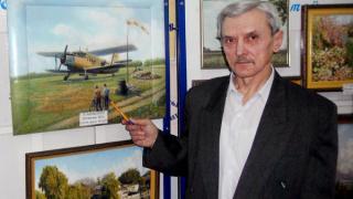 Иван Антонец представил выставку «Родные мотивы» в Летней Ставке